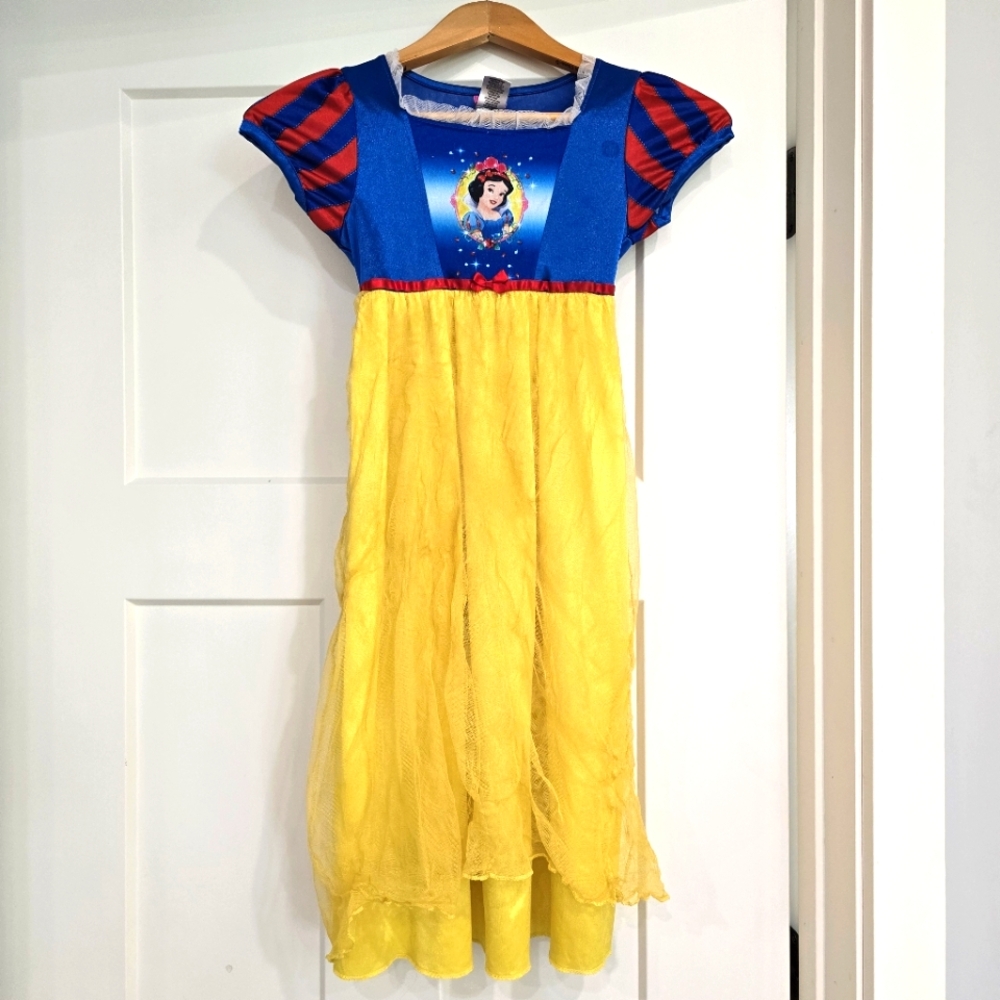 Disney Princess Snowwhite Dress Girl's 8 Dress-up Halloween Costume Nightgown